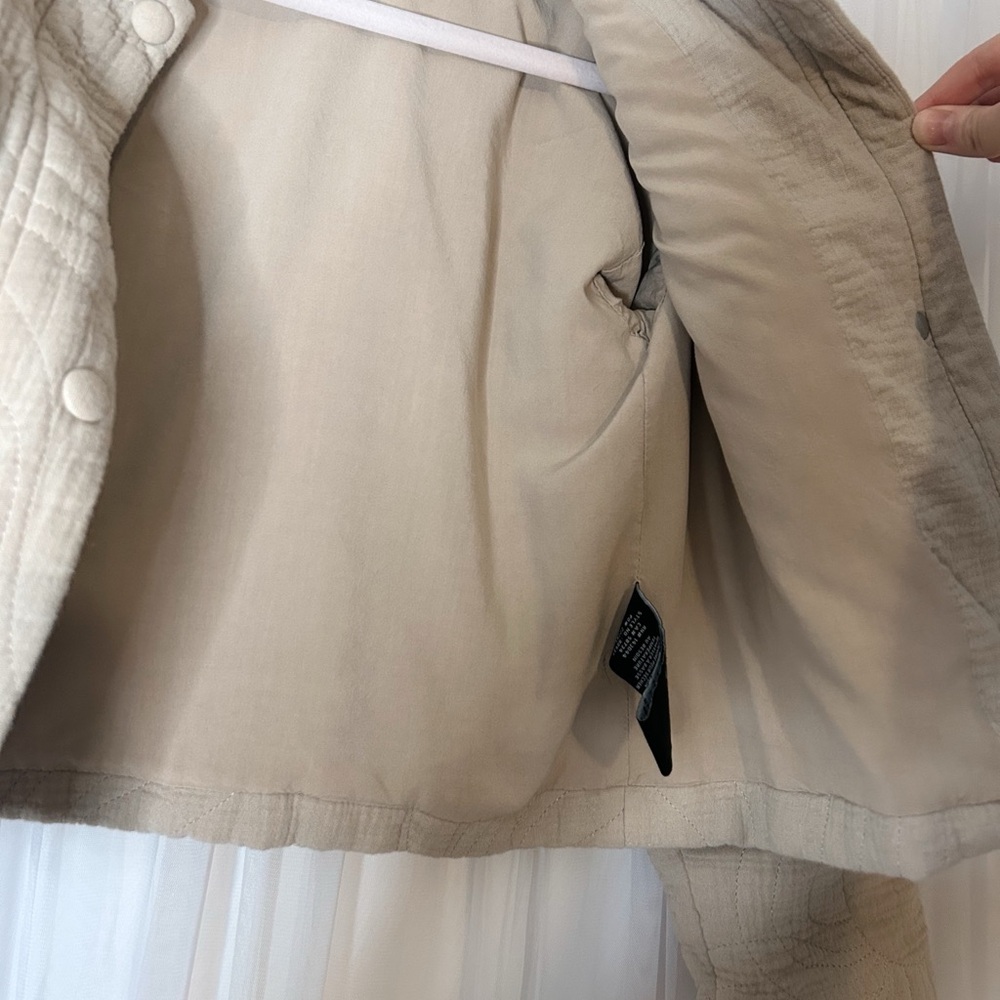 7 For All Mankind Tan Puffer Coat with Quilted Design - Picture 5 of 8